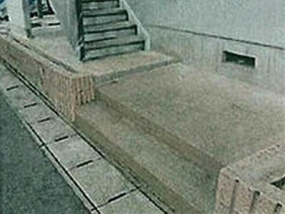 共用住宅：エントランス 施工前の様子